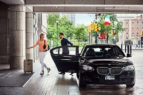 The Logan Philadelphia, Curio Collection by Hilton