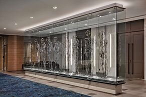 The Logan Philadelphia, Curio Collection by Hilton