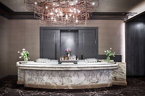 The Logan Philadelphia, Curio Collection by Hilton