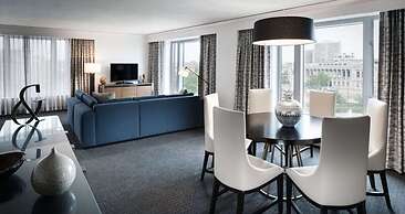 The Logan Philadelphia, Curio Collection by Hilton
