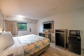 Motel 6 Charlotte, NC - Coliseum