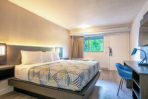 Motel 6 Charlotte, NC - Coliseum