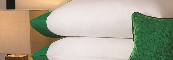 GuestHouse Inn & Suites Hotel Poulsbo