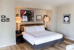 Thompson Chicago, by Hyatt