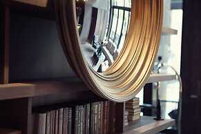 Thompson Chicago, by Hyatt