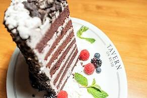 Thompson Chicago, by Hyatt