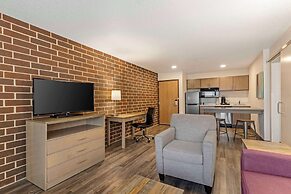 Best Western Plus Executive Residency Waterloo & Cedar Falls