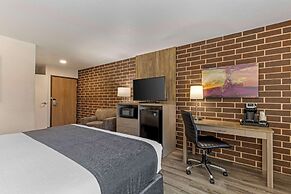 Best Western Plus Executive Residency Waterloo & Cedar Falls