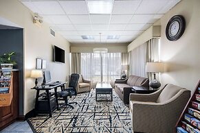 Clarion Inn Cleveland near University