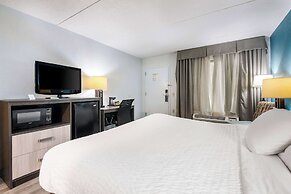 Clarion Inn Cleveland near University