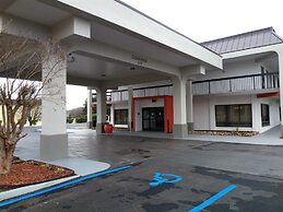 Clarion Inn Cleveland near University