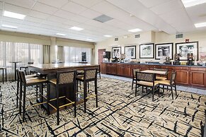 Clarion Inn Cleveland near University