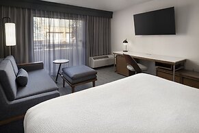 Courtyard by Marriott San Mateo Foster City