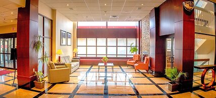 Hamilton Plaza Hotel & Conference Center