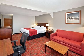 Ramada by Wyndham Bowling Green