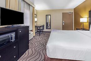 La Quinta Inn & Suites by Wyndham Carlsbad - Legoland Area