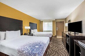 La Quinta Inn & Suites by Wyndham Carlsbad - Legoland Area