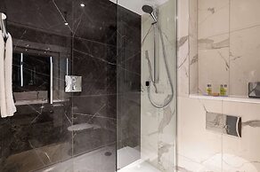 Hilton London Metropole