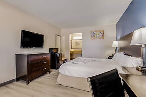 Econo Lodge Inn & Suites Enid South