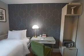 The Evelyn Hotel