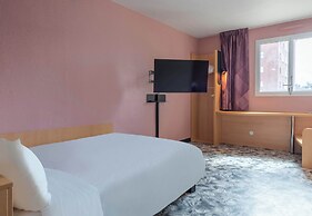 B&B HOTEL Amiens Centre Cathédrale
