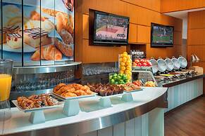 Marriott Downtown at CF Toronto Eaton Centre