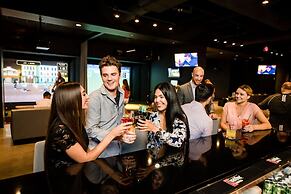 Marriott Downtown at CF Toronto Eaton Centre