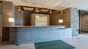 Holiday Inn Manhattan at the Campus by IHG