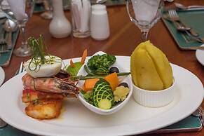 Sunbird Mount Soche Hotel