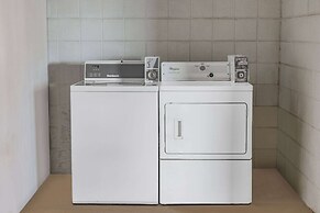 Days Inn by Wyndham Spartanburg Waccamaw