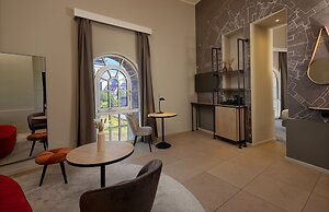 Wasserturm Hotel Cologne, Curio Collection by Hilton