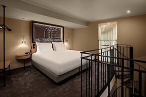 Wasserturm Hotel Cologne, Curio Collection by Hilton