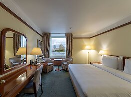 Radisson Slavyanskaya Hotel and Business Centre, Moscow