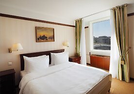 Radisson Slavyanskaya Hotel and Business Centre, Moscow