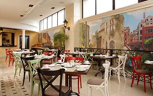 Radisson Slavyanskaya Hotel and Business Centre, Moscow