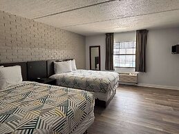 Studio 6 Tallahassee, FL – North Monroe