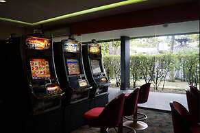 Riande Aeropuerto Hotel & Casino