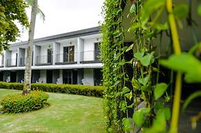 Riande Aeropuerto Hotel & Casino