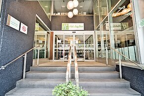 Holiday Inn Toronto Downtown Centre by IHG