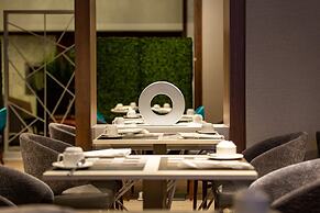 Holiday Inn Toronto Downtown Centre by IHG