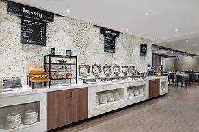 Holiday Inn Toronto Downtown Centre by IHG