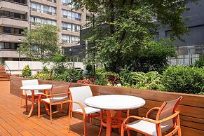 Holiday Inn Toronto Downtown Centre by IHG