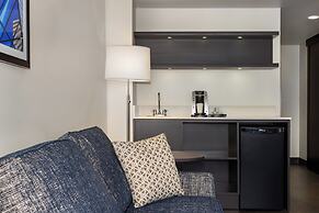 Holiday Inn Toronto Downtown Centre by IHG