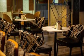 Holiday Inn Toronto Downtown Centre by IHG