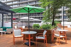 Holiday Inn Toronto Downtown Centre by IHG