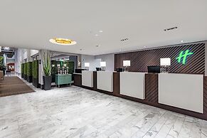 Holiday Inn Toronto Downtown Centre by IHG