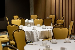 Holiday Inn Toronto Downtown Centre by IHG