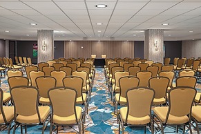 Holiday Inn Toronto Downtown Centre by IHG