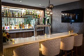 Holiday Inn Toronto Downtown Centre by IHG