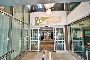 Holiday Inn Toronto Downtown Centre by IHG